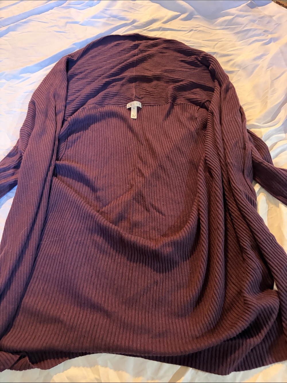 Leith Ribbed Open-Front Cardigan in Plum